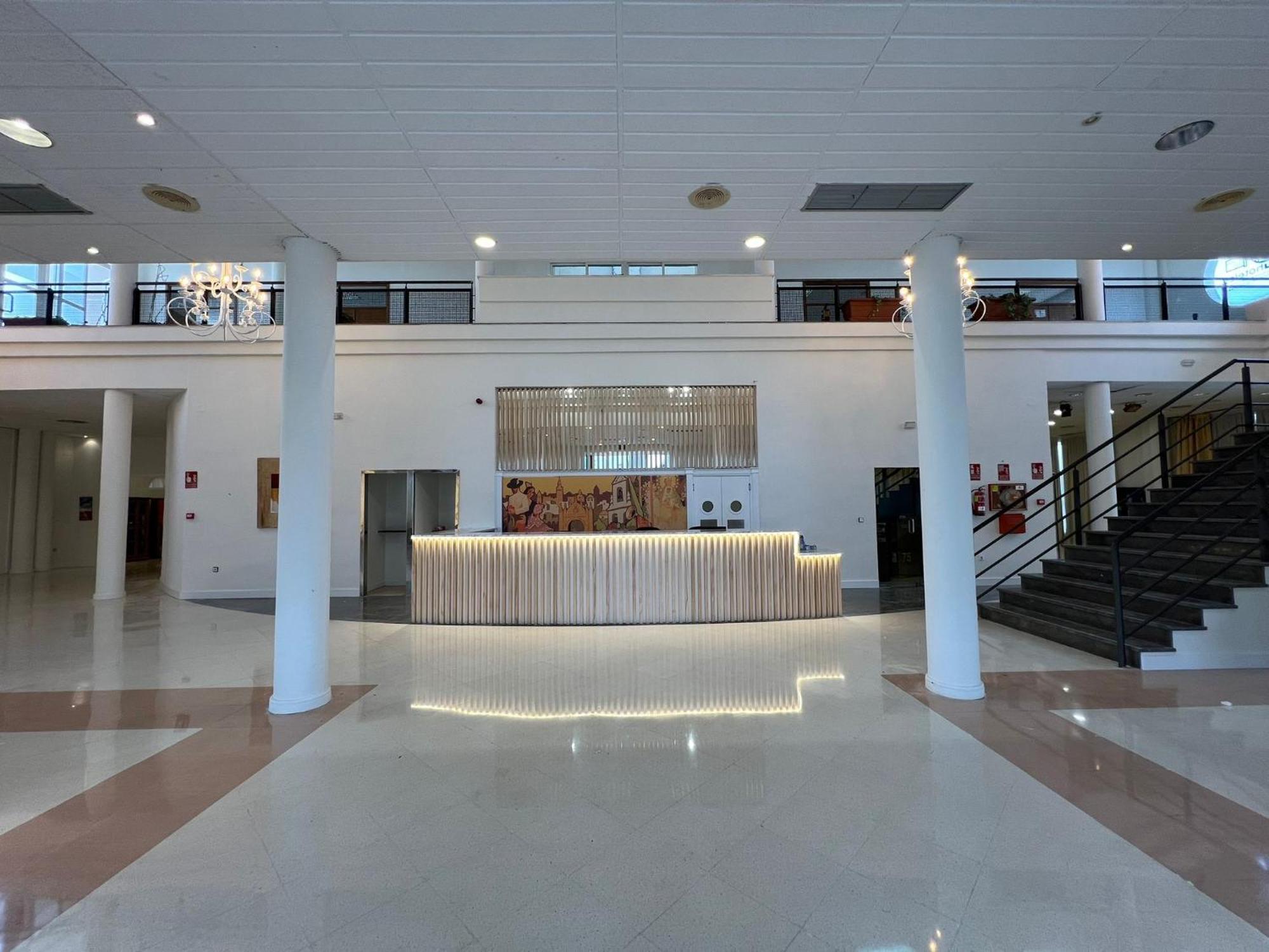 Hospedium Hotel Blu Torre De Sevilla Torre de la Reina ภายนอก รูปภาพ